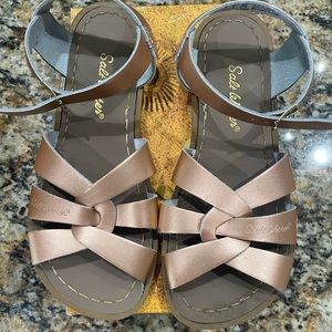 Original Salt Water Sandals Girls size 3/ Ladies size 5